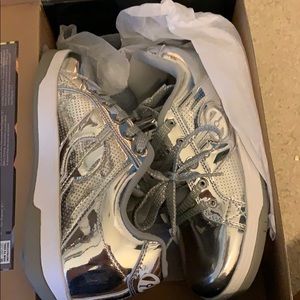 Silver Heelys